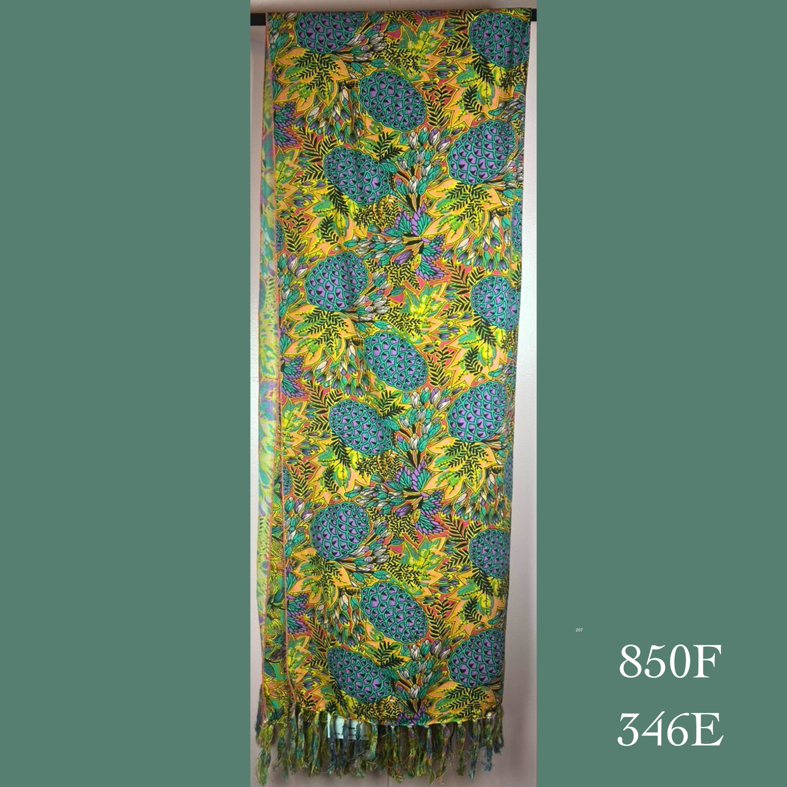 850F - 346E , Fringed scarf