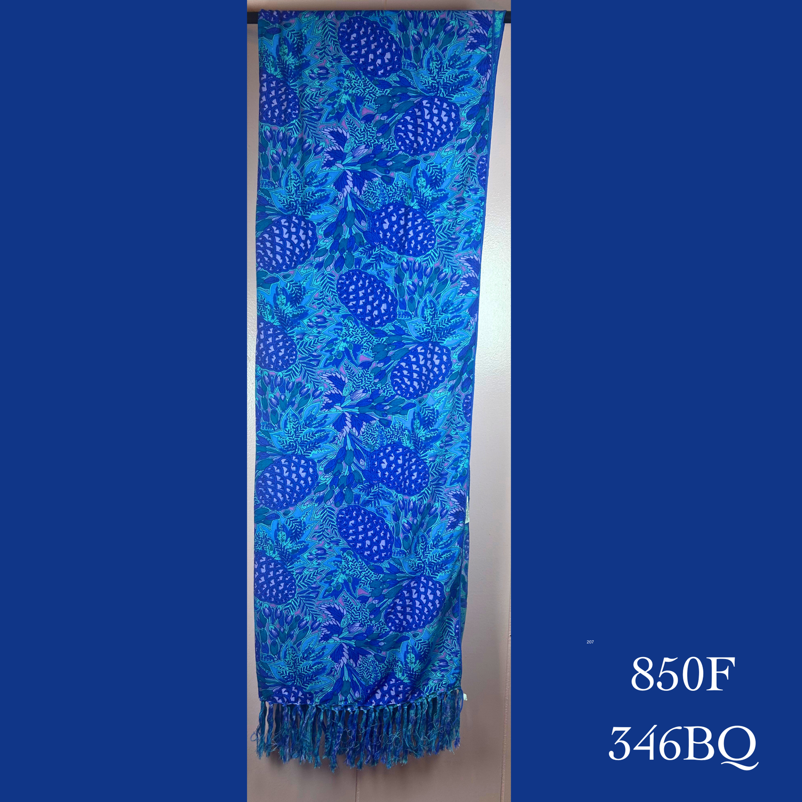 850F - 346BQ, Fringed scarf