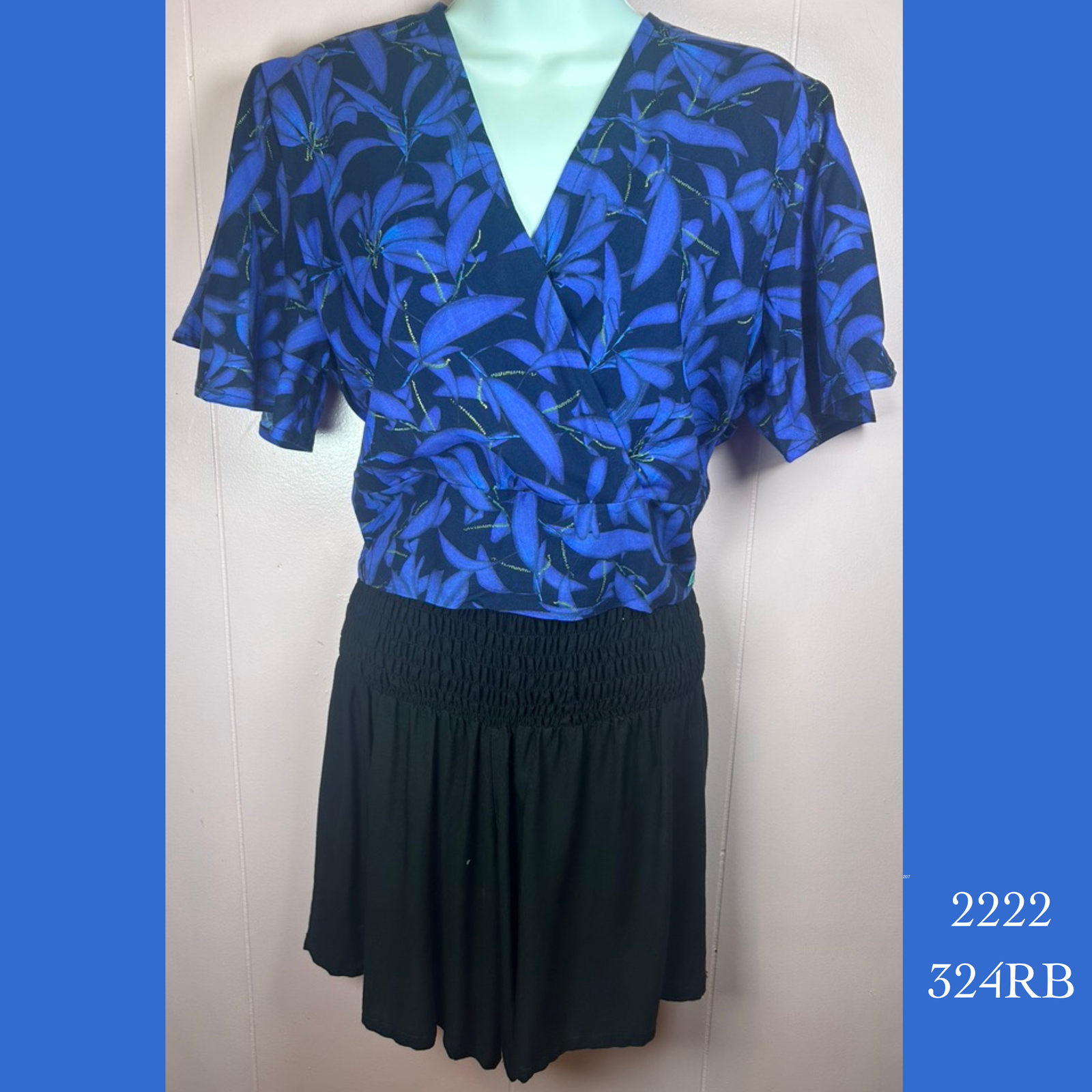 2222 - 324RB, Bell sleeved cross front top