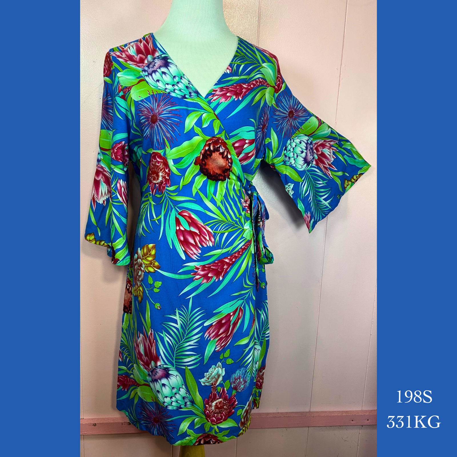 198S - 331KG , Kimono Robe with Pockets
