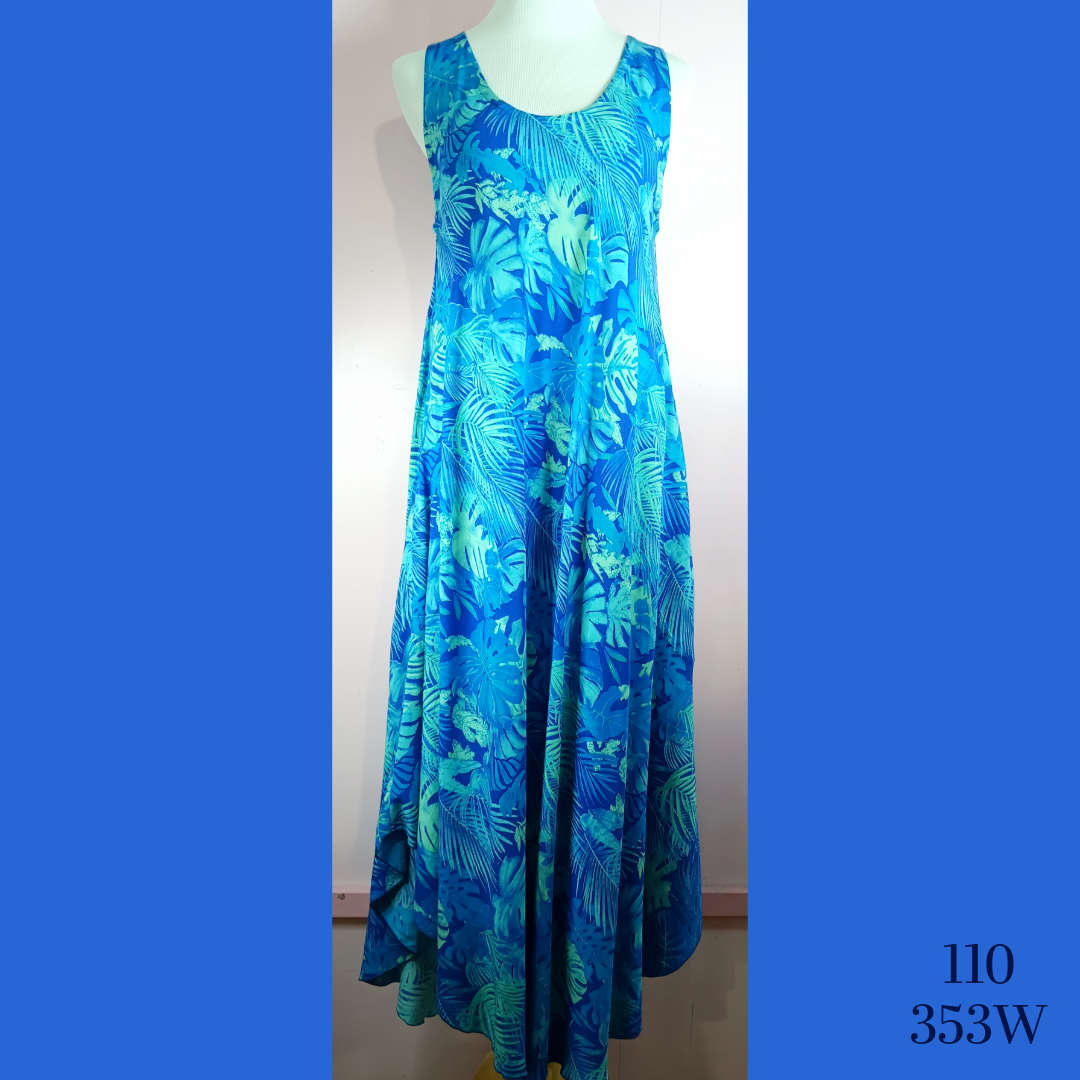 110 - 353W , Resort Dress with Pockets