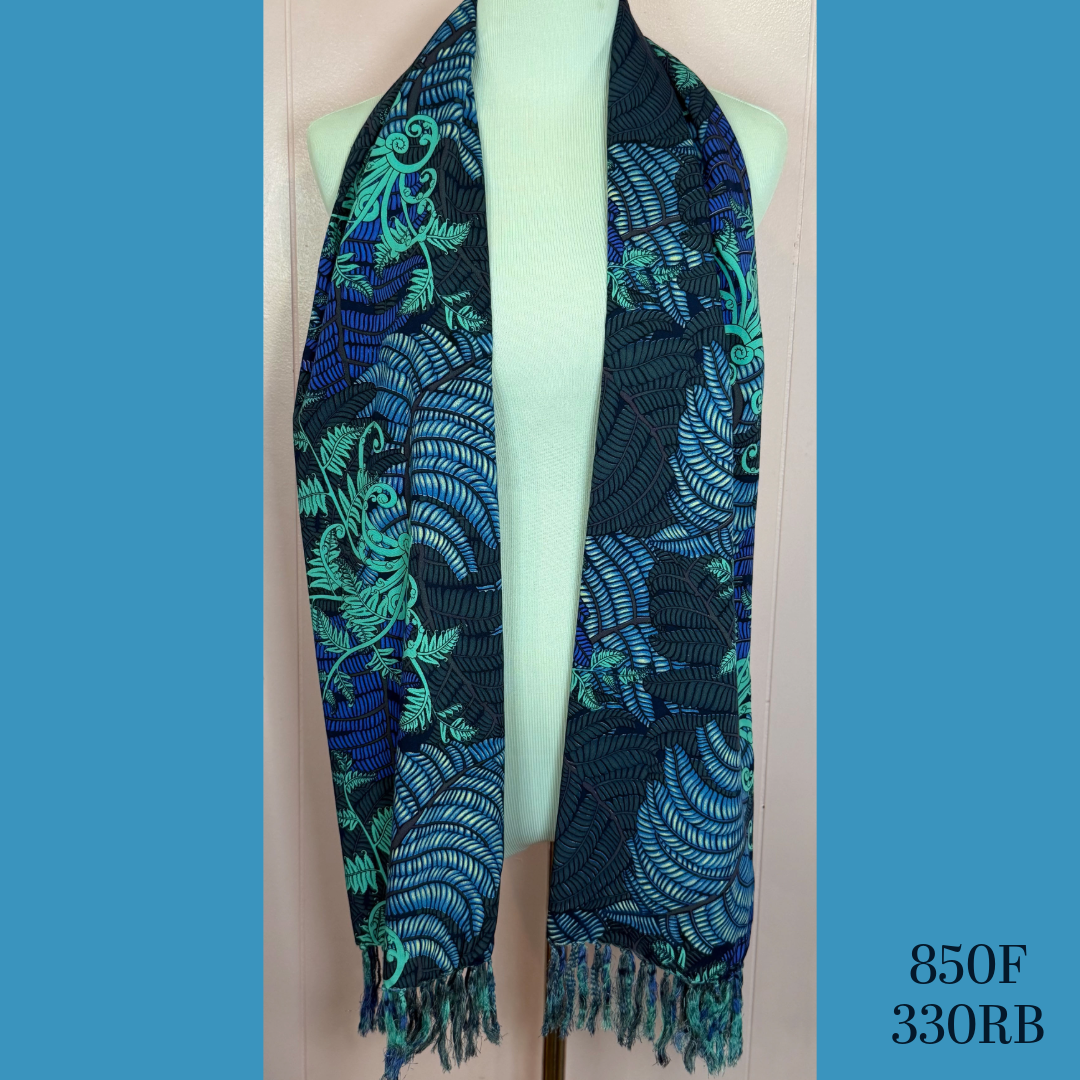 850F - 330RB , Fringed scarf