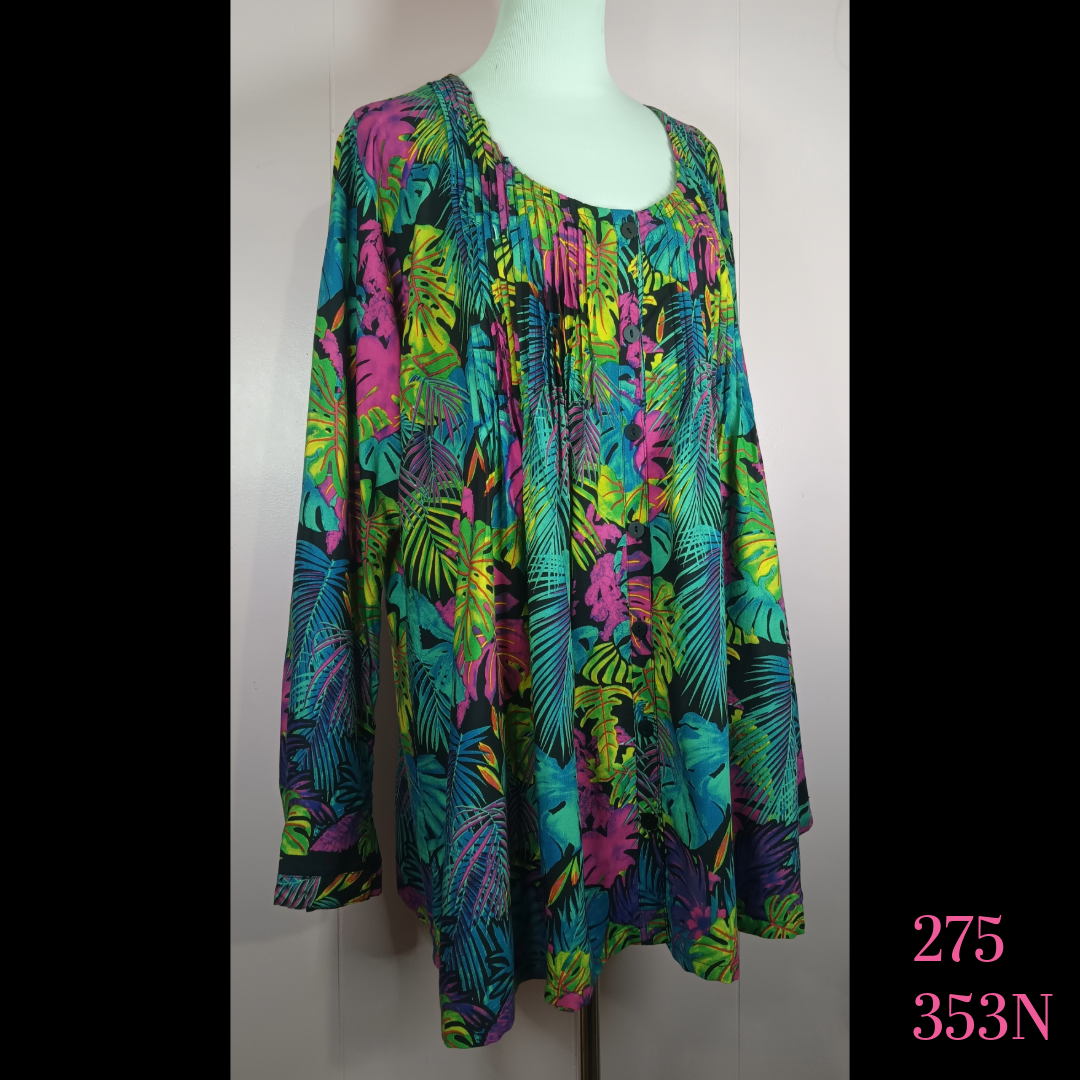 275-353N, Light Weight Pleated Front Button Blouse