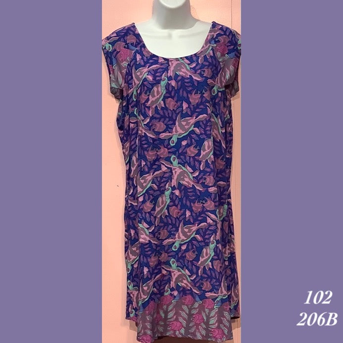102 - 206B , Raglan cap sleeve dress with zipper back and pockets