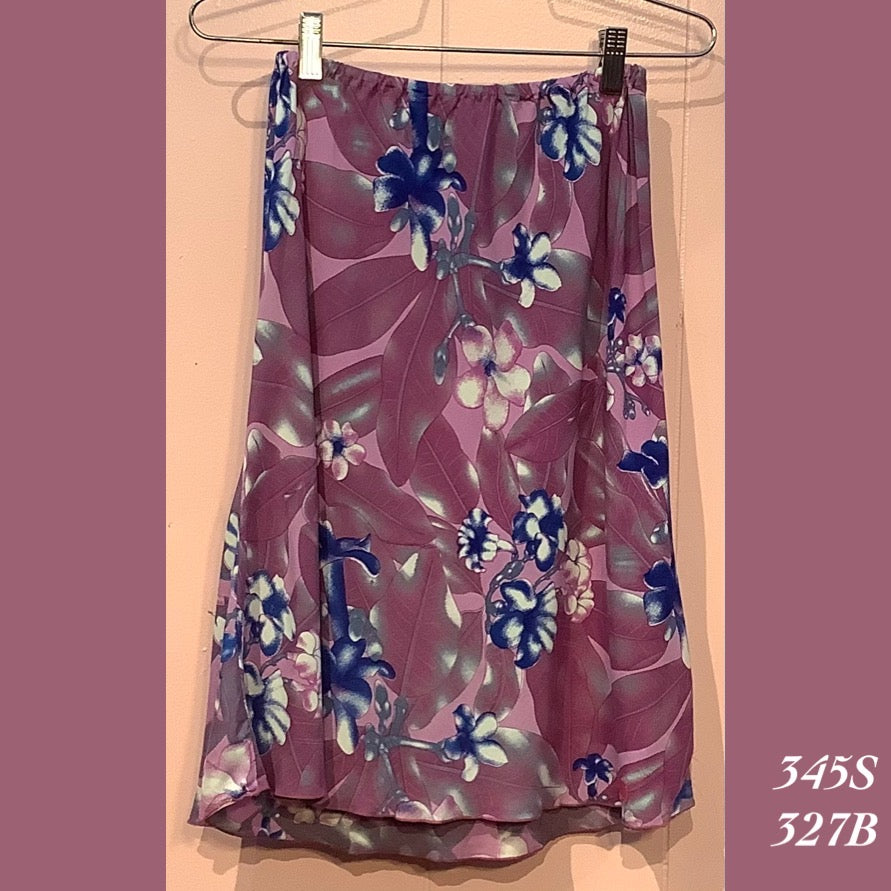345S - 327B , Slinky skirt