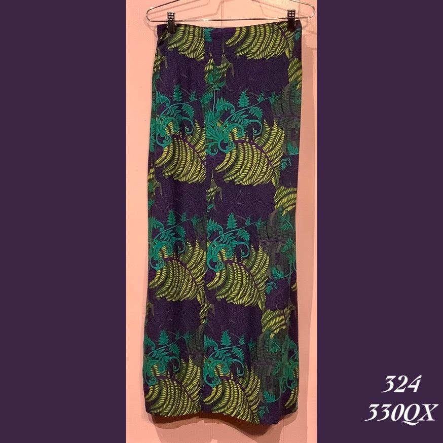 324LX - 330QX , Long skirt with elastic back waist plus size