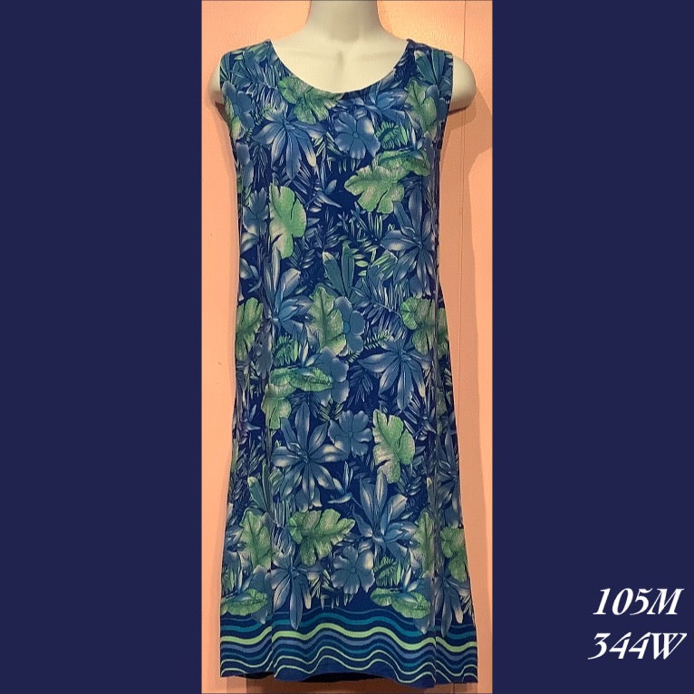 105MX - 344W , Keyhole back dress with pockets plus size