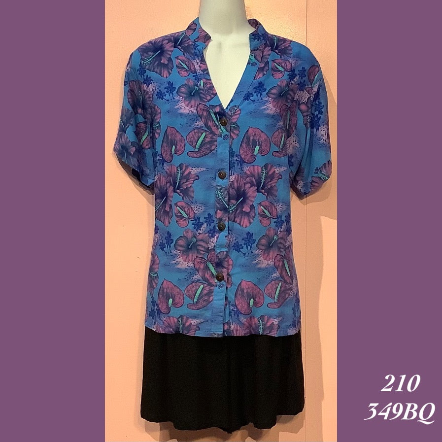 210X - 349BQ ,  Resort collar button blouse plus size